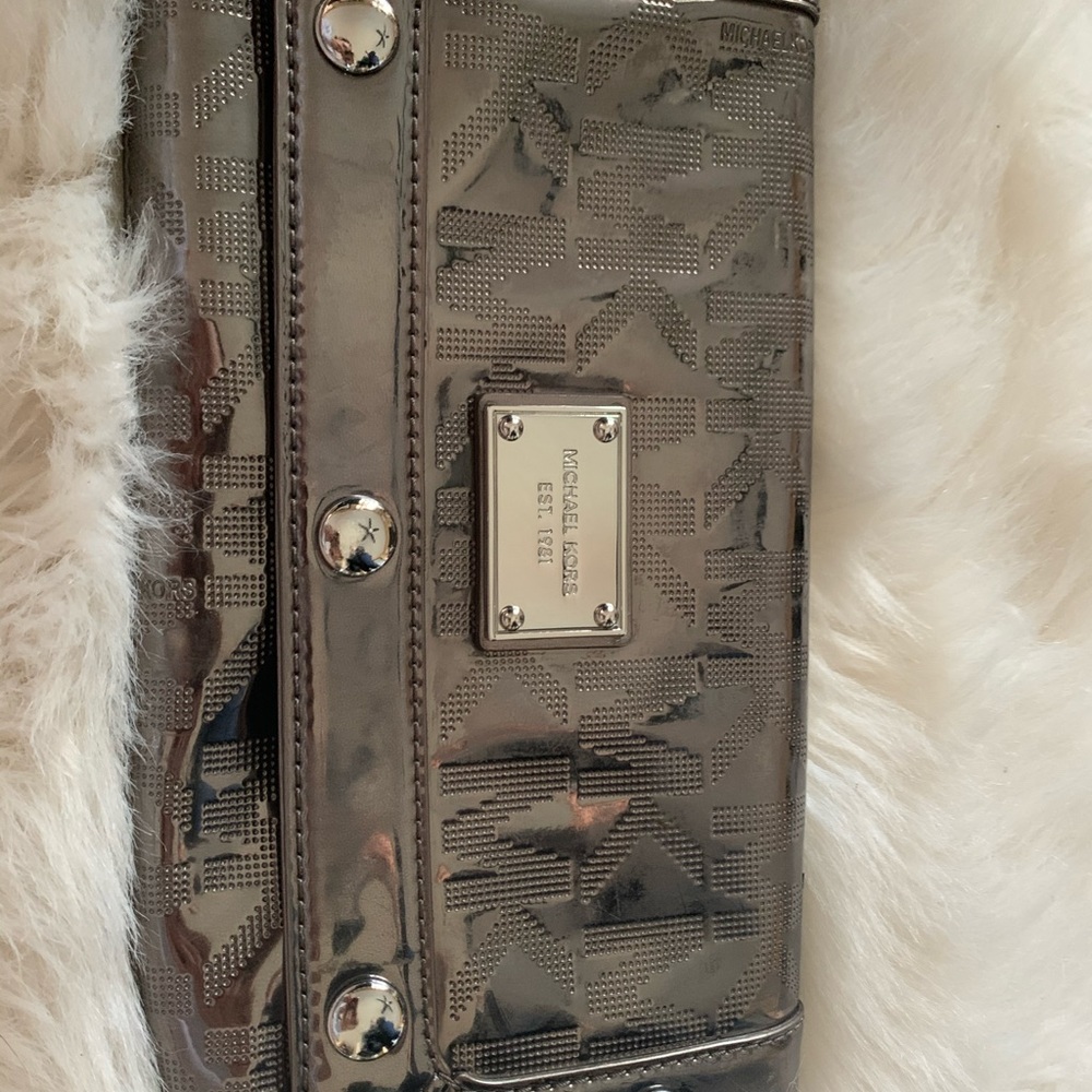 Silver Michael Kors Clutch Authentic